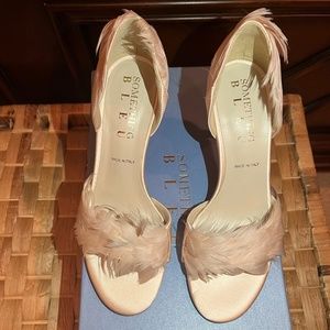 NEW, NEVER WORN - Something Bleu Hammond Sition - Light Pink - size 6.5